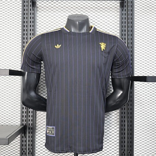 Manchester United Casual (Player Version) –